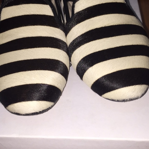 Marc Jacobs pony flats - striped. Size 8.5 - Picture 6 of 8